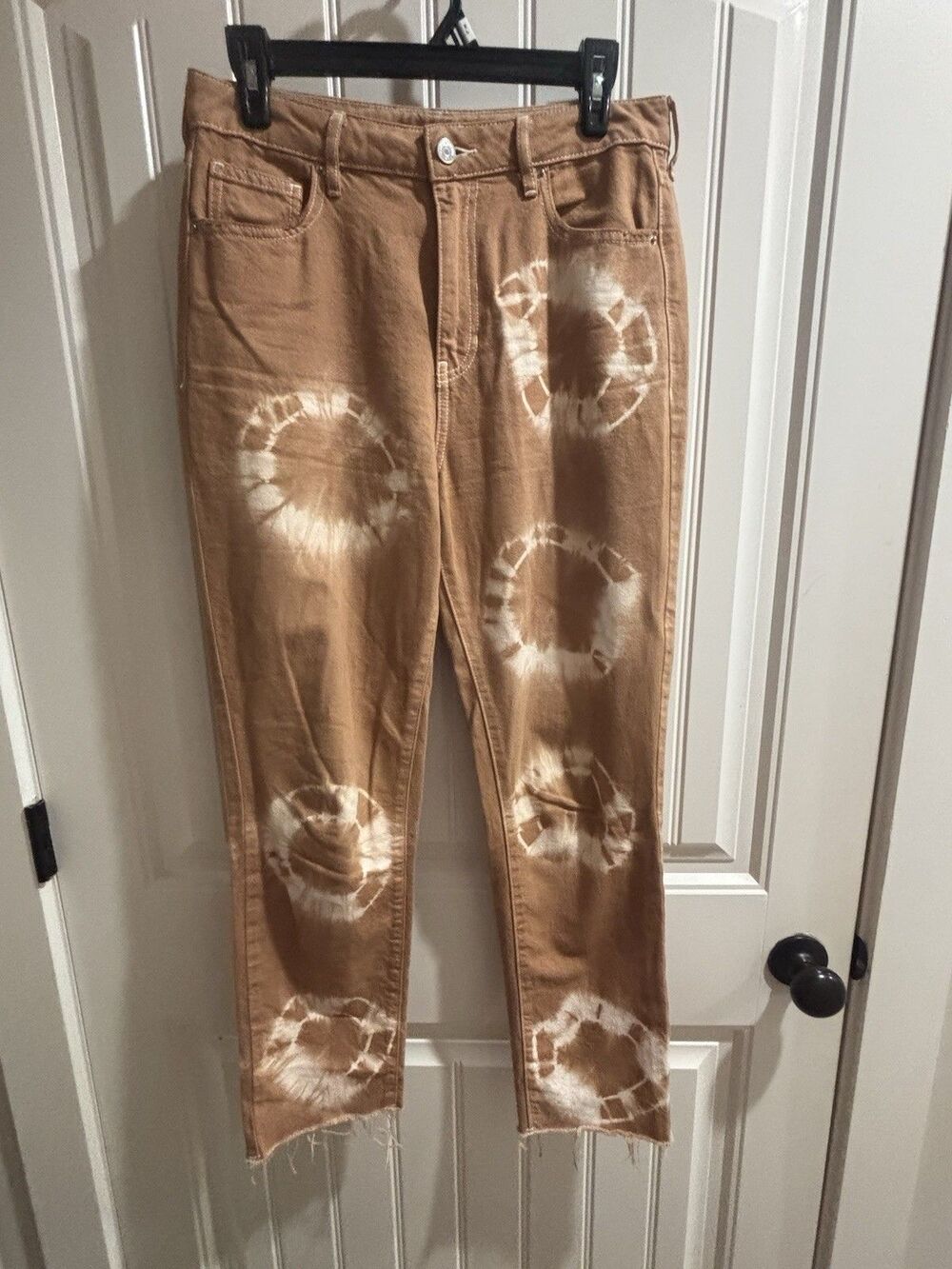 PacSun Womens Size 28 (30) High Rise Mom Jeans Eco Tan Tie Dye Raw Hem